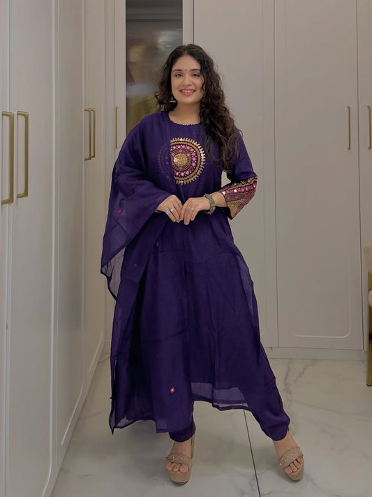 Blush Pink Floral Embroidered Gathered Kurta Set with Dupatta