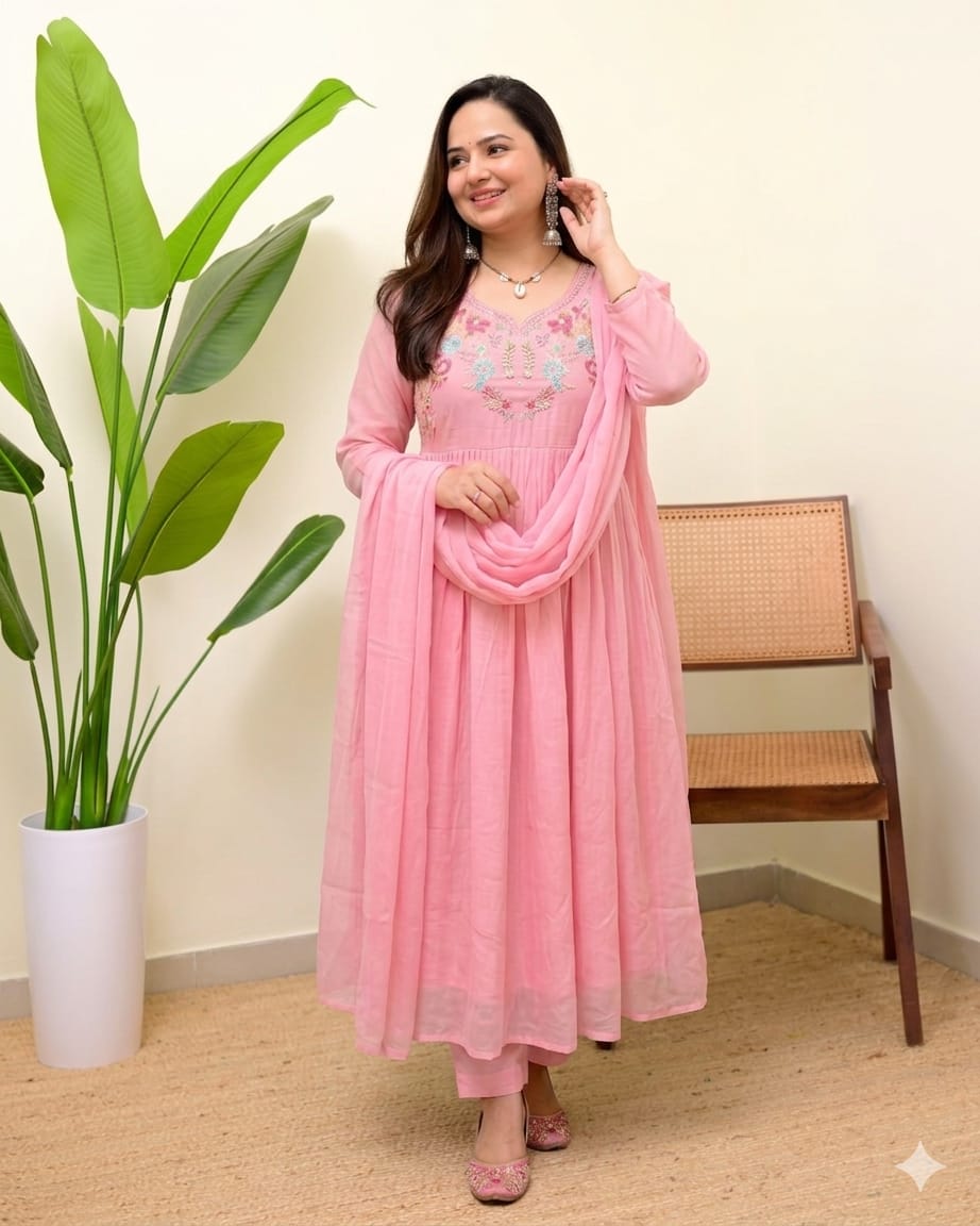 Women's Light Pink Floral Embroidered Gathered Anarkali Suit with Dupatta